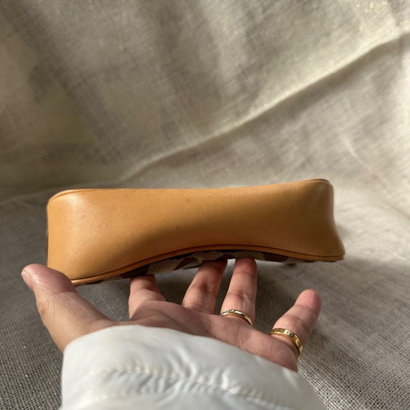 Coach Y2K Mini Soho Buckle Bag (E3U-6362) - Picture 7 of 15